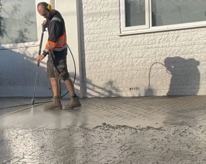 Driveway Cleaning